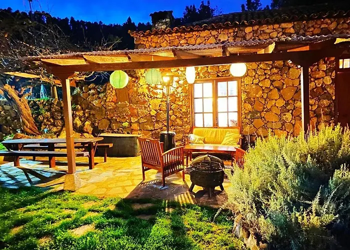 芬卡圣巴勃罗伊科德洛比诺斯度假屋 *